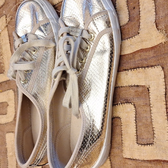 Ladies gold sneakers size9 - Picture 4 of 6